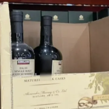 KIRKLAND SIGNATURE 아일레이 싱글몰트 위스키 750ML