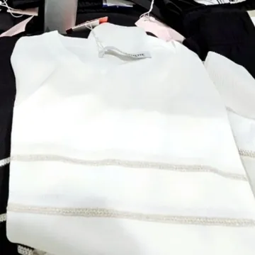BENETTE 여성 크루넥 니트 S,M,L ASIAN SIZE