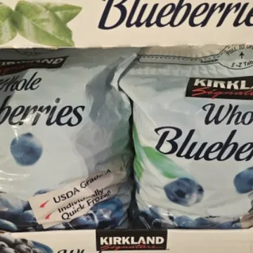 KIRKLAND SIGNATURE 냉동 블루베리. 2.27KG / 5LBS