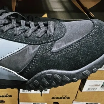 DIADORA 여성 스니커즈 230- 250MM SIZE