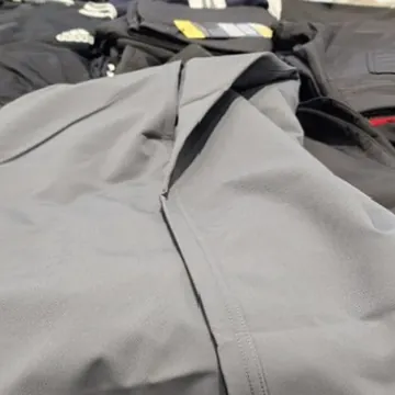 KIRKLAND SIGNATURE 남성 퍼포먼스바지 32-38 CUSTOM FIT